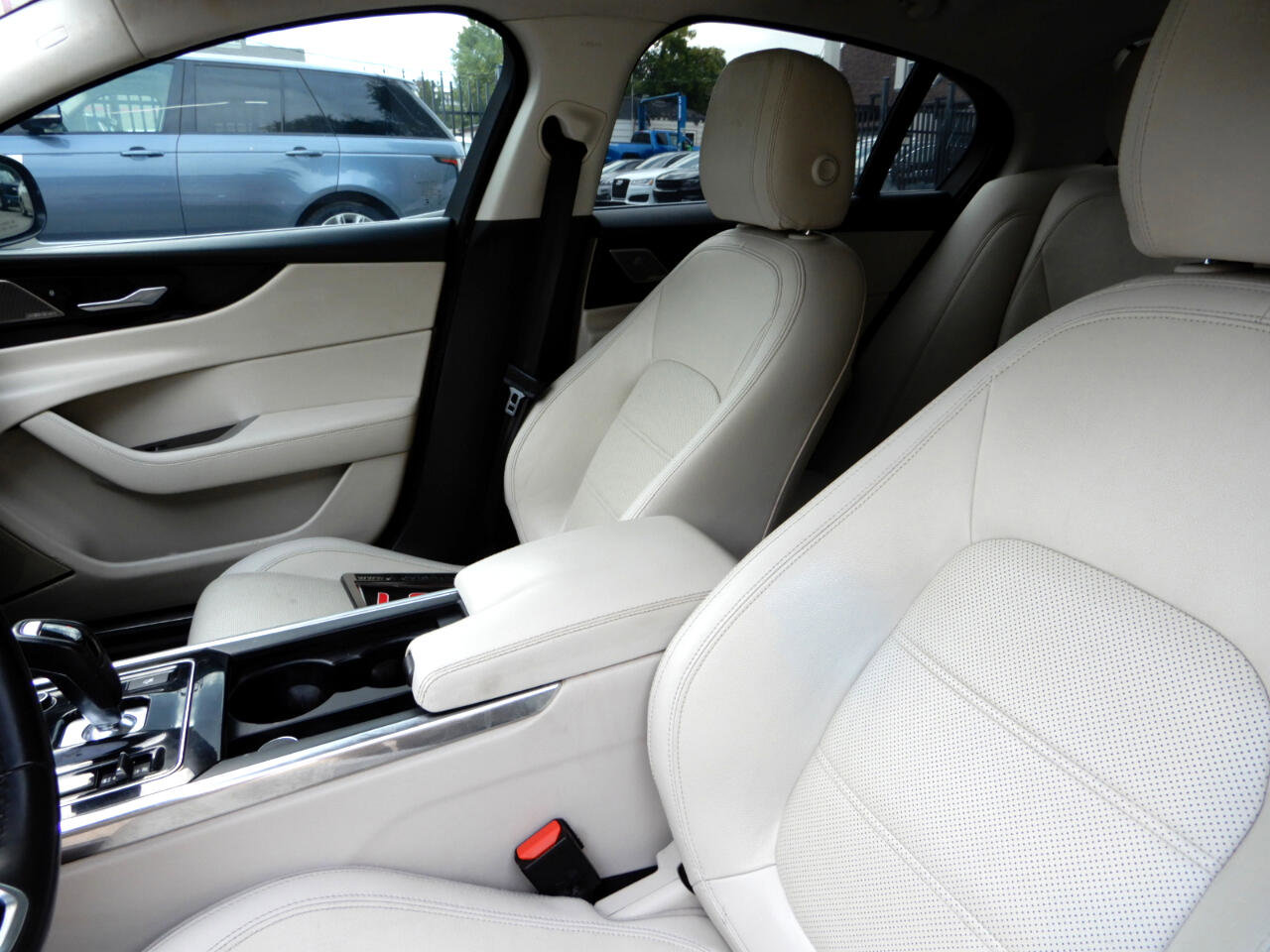 Used 2020 Jaguar XE S image 13