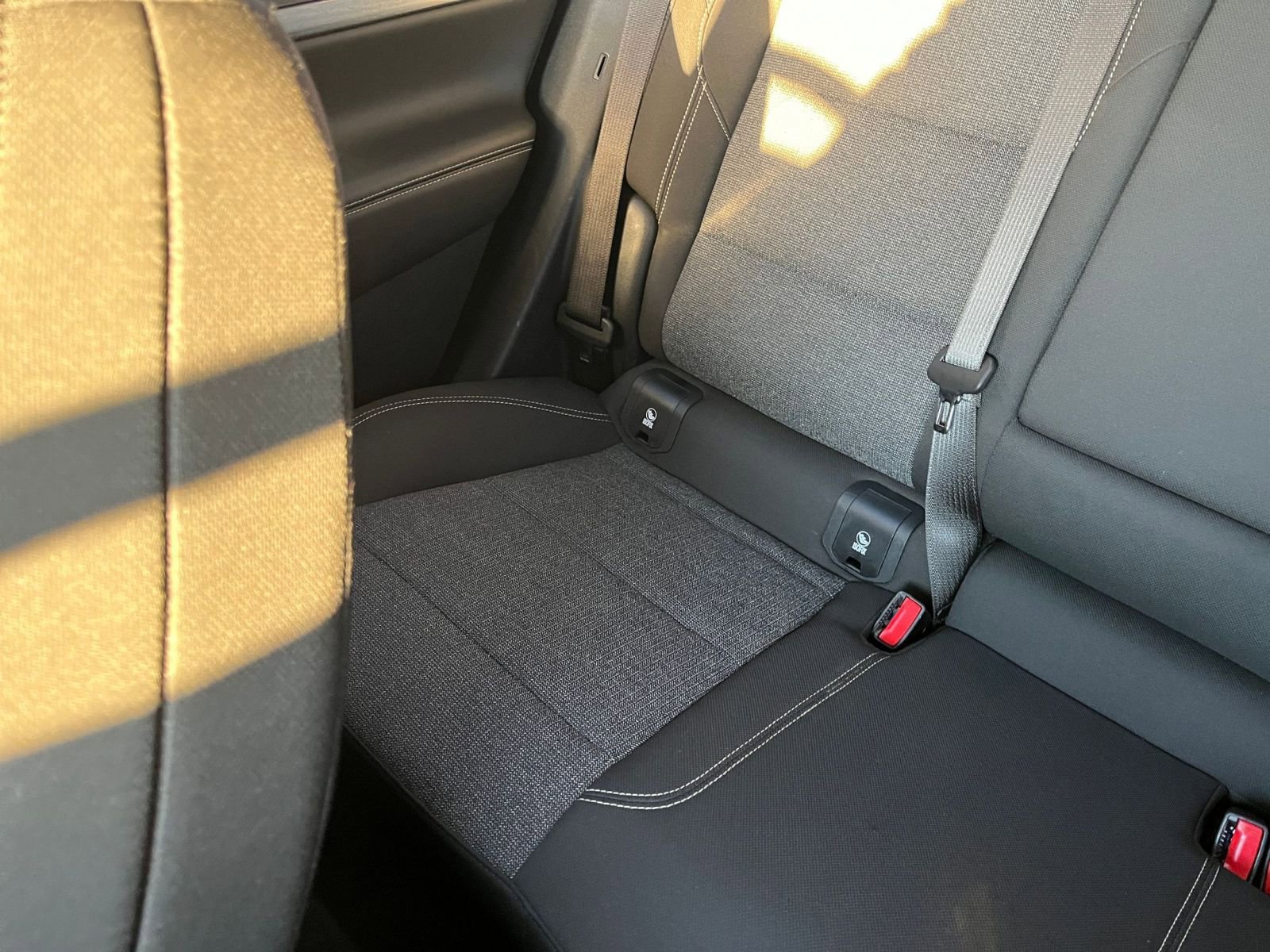 Used 2025 GMC Terrain Elevation image 41