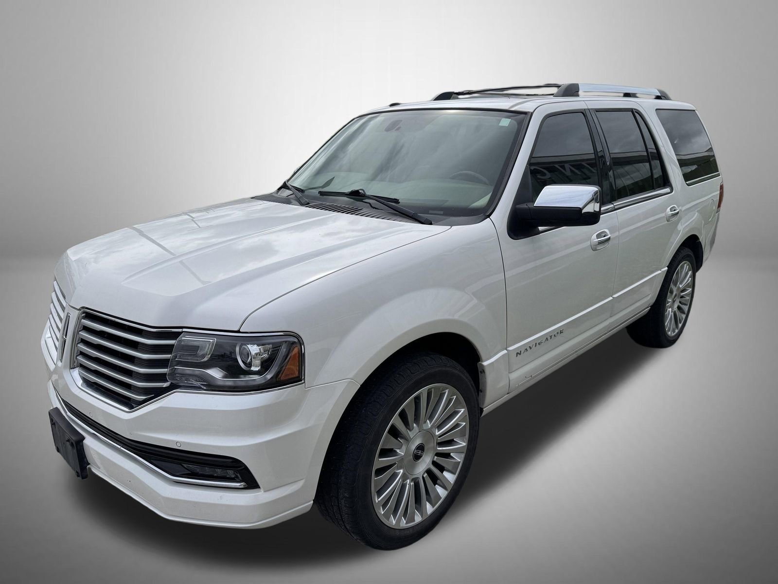 Used 2016 Lincoln Navigator Select
