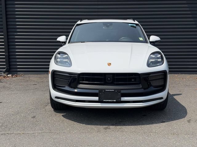 Certified 2023 Porsche Macan S AWD/4WD image 7