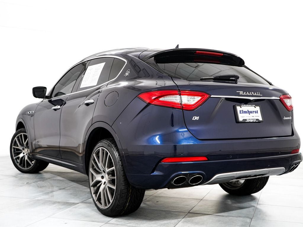 Used 2018 Maserati Levante GranLusso AWD/4WD image 5