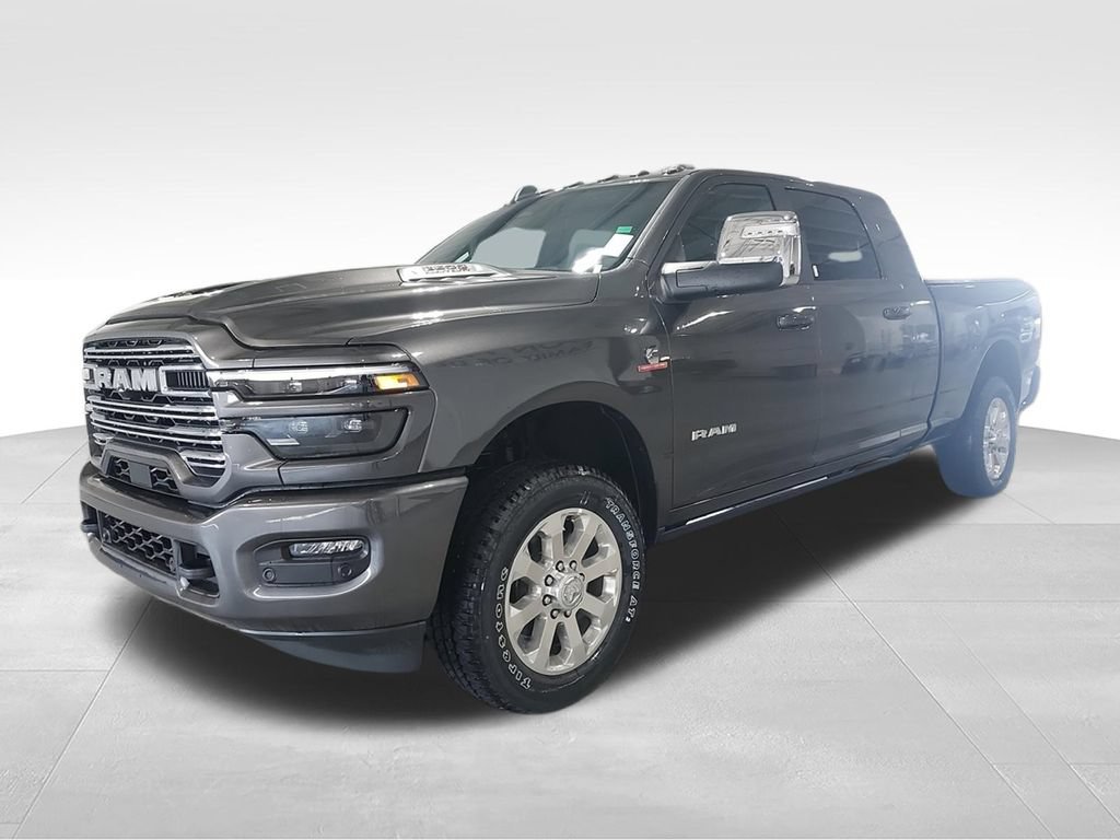 New 2026 RAM 2500 Laramie AWD/4WD image 4