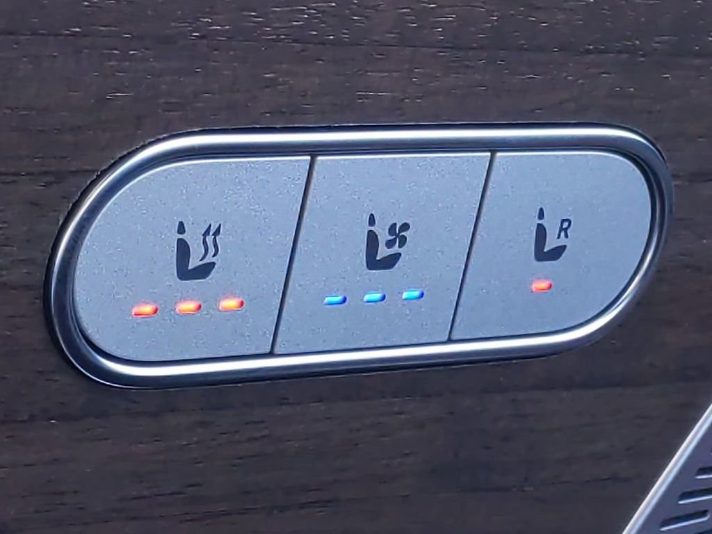 Used 2022 Mercedes-Benz GLE 450 4MATIC image 21