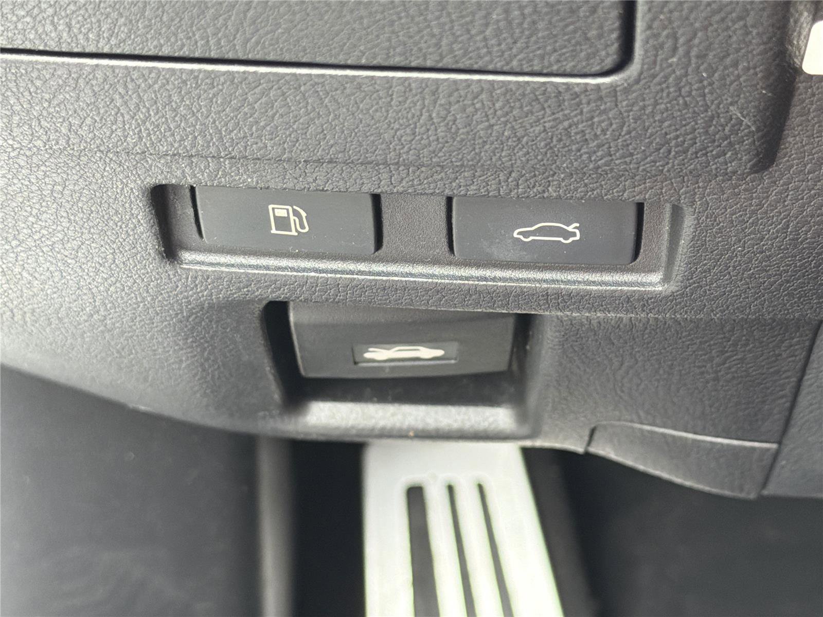 Used 2021 Lexus ES 350 F Sport w/ Accessory Package FWD image 21