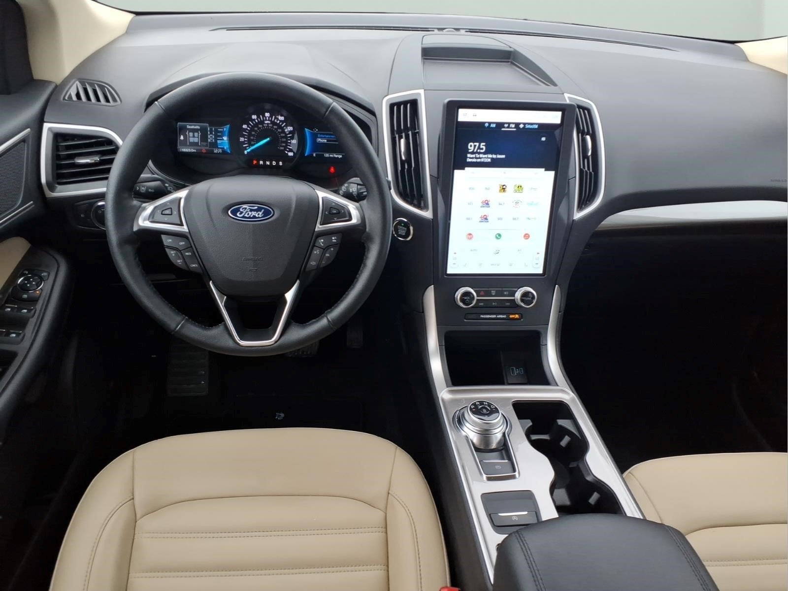 Used 2023 Ford Edge SEL w/ Convenience Package AWD/4WD image 5