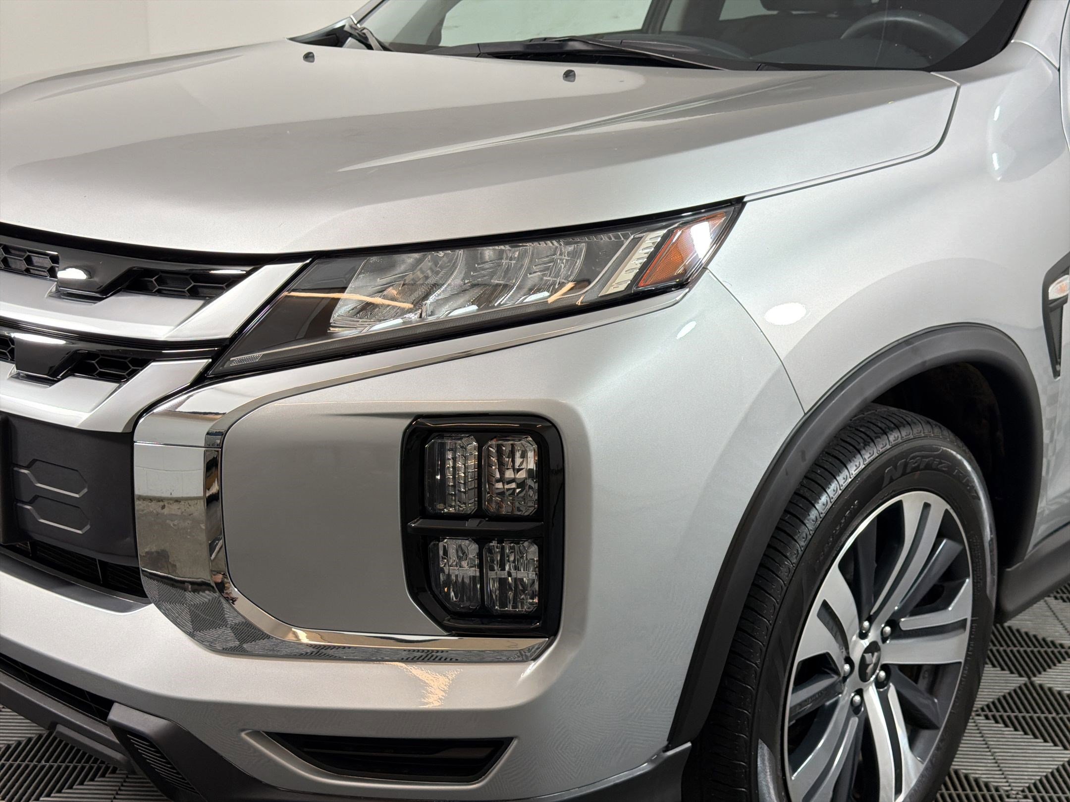 Used 2024 Mitsubishi Outlander Sport AWD image 9