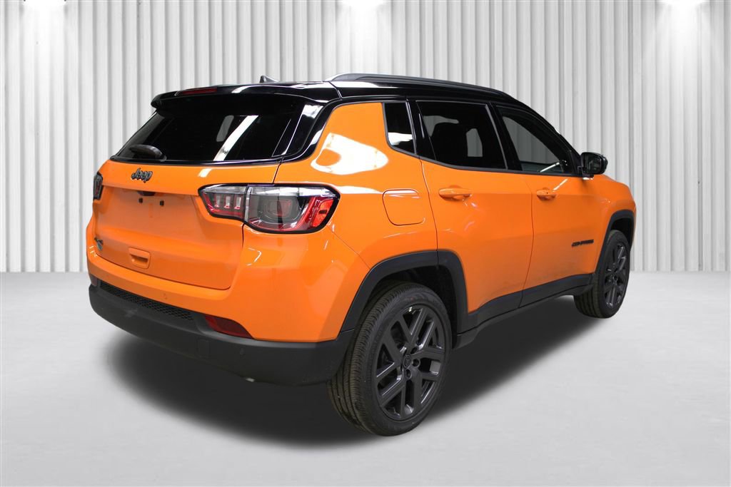 New 2026 Jeep Compass Limited image 3