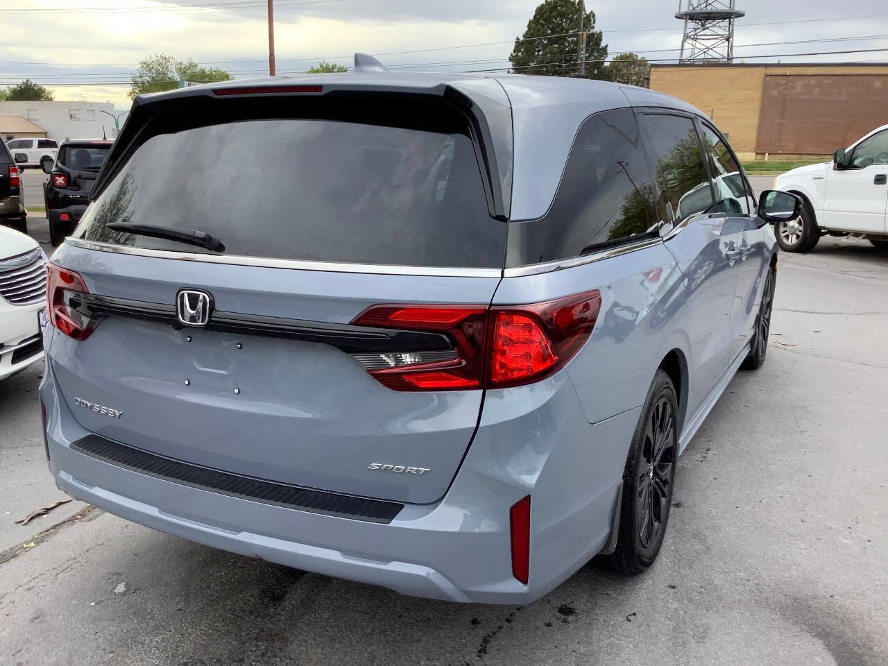 Used 2025 Honda Odyssey Sport-L image 13
