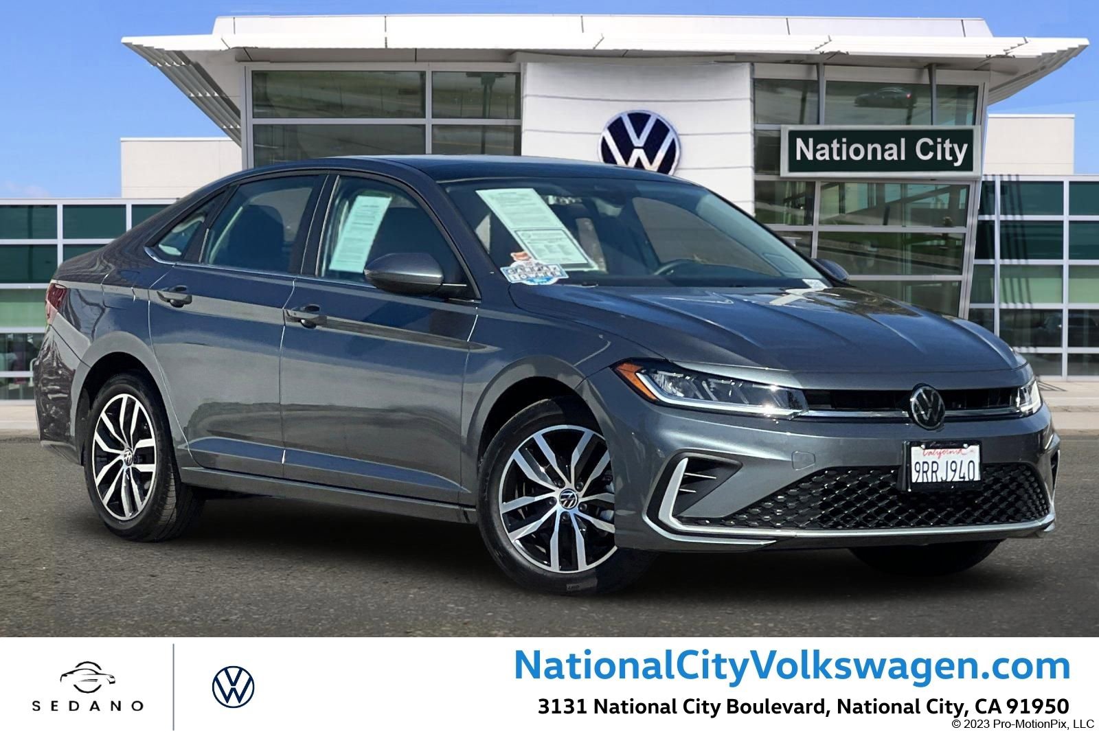 Certified 2025 Volkswagen Jetta SE