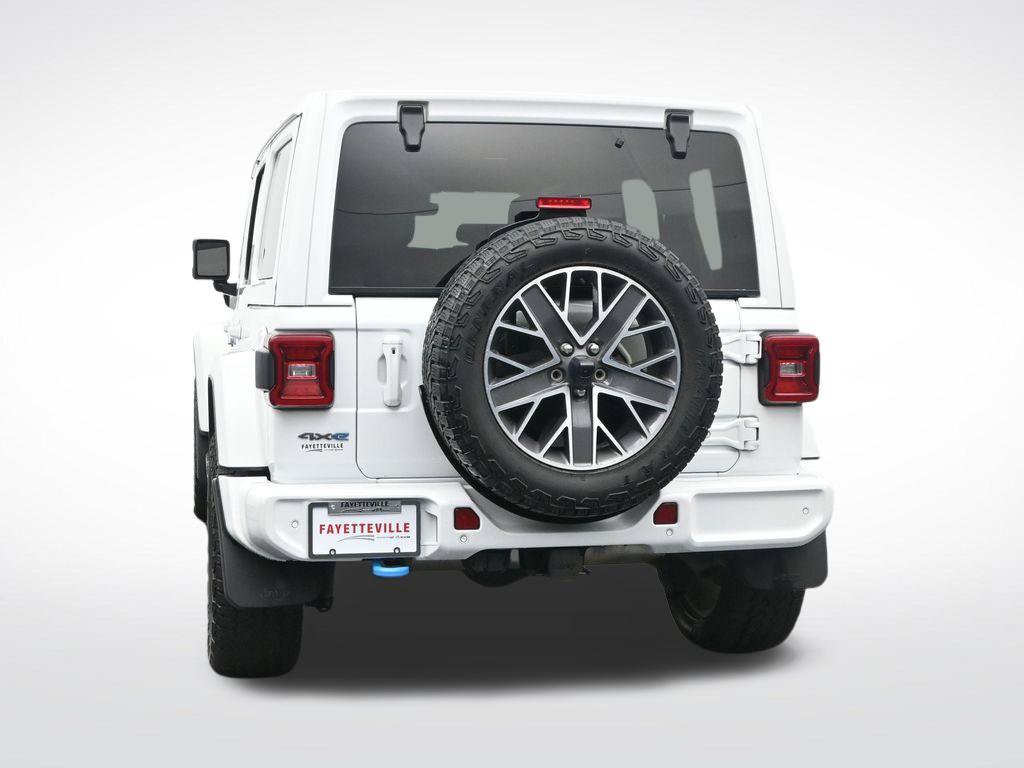 Used 2024 Jeep Wrangler High Altitude AWD/4WD image 8
