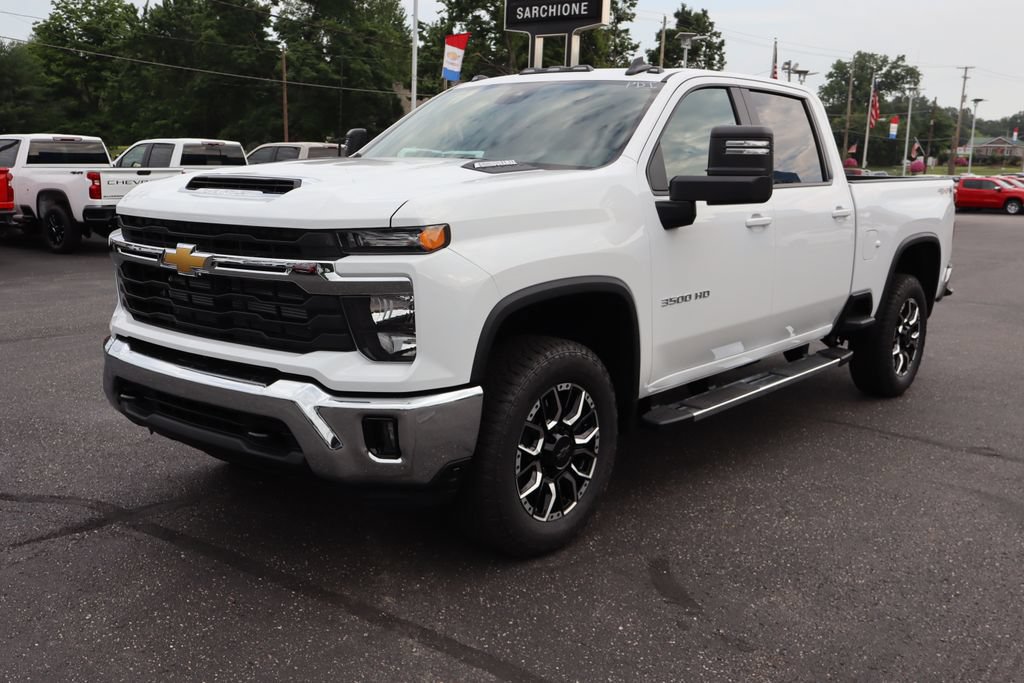 New 2026 Chevrolet Silverado 3500 LT AWD/4WD image 19