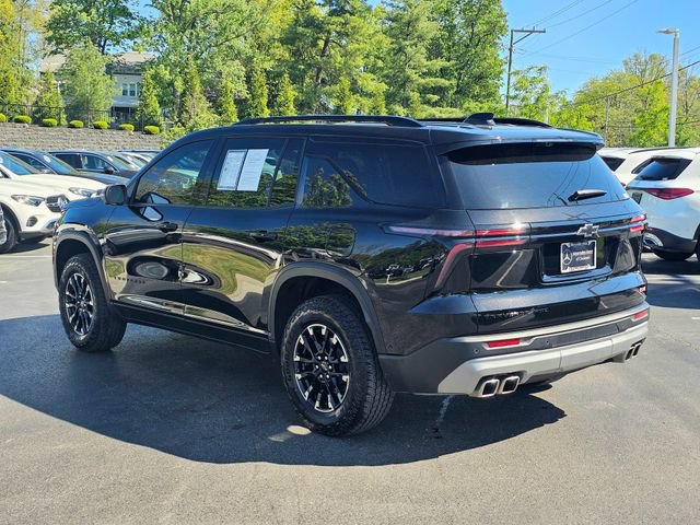 Used 2025 Chevrolet Traverse Z71 w/ Enhanced Driving Package AWD/4WD image 13