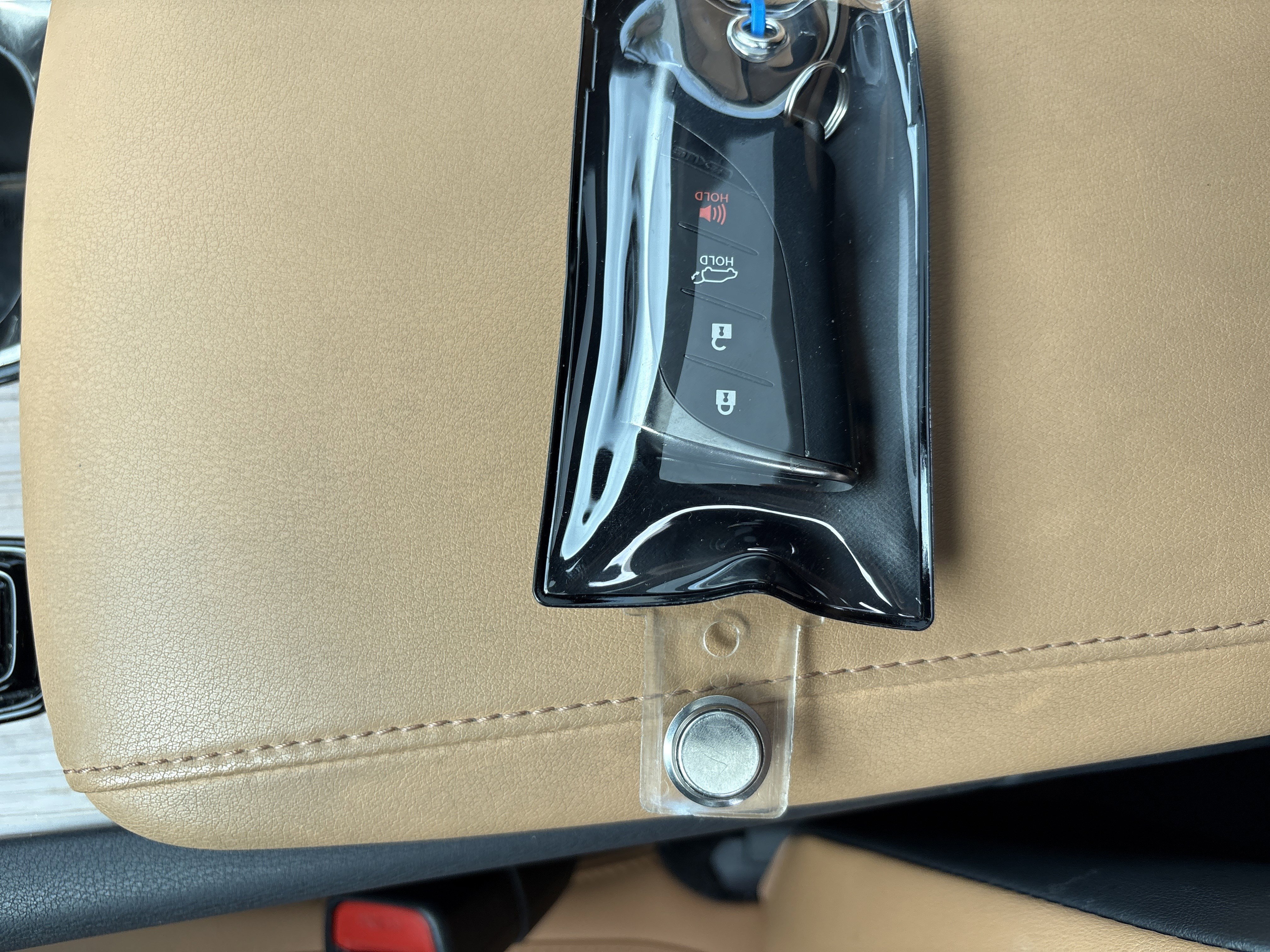 Used 2024 Lexus RX 350h w/ Accessory Package (Z1) image 36