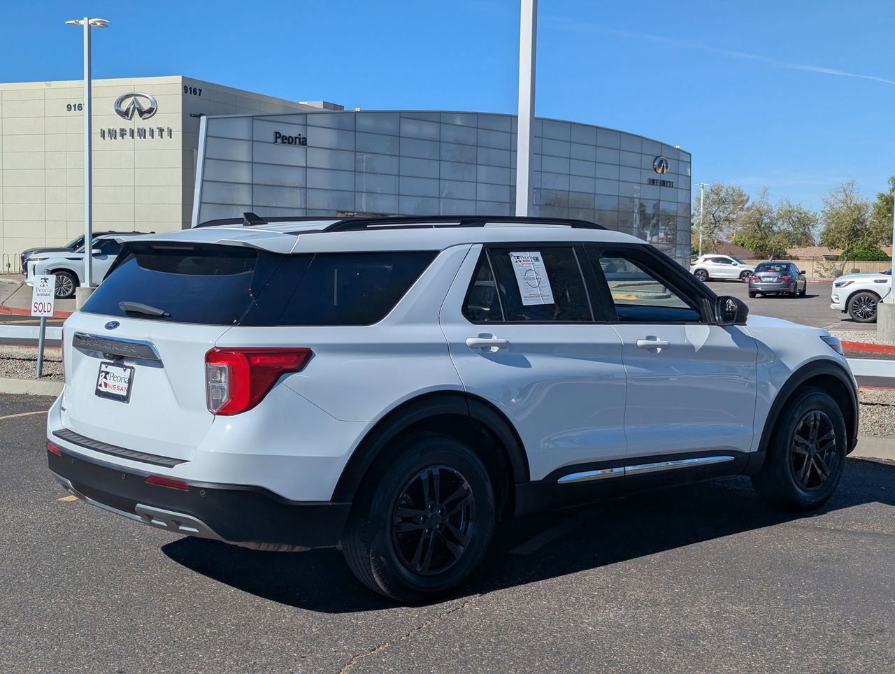 Used 2023 Ford Explorer XLT w/ Equipment Group 202A image 31