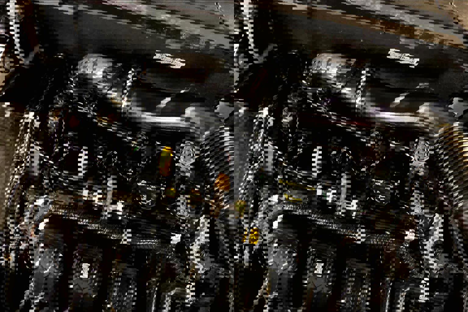 Used 2017 Land Rover Discovery Sport HSE Luxury image 32