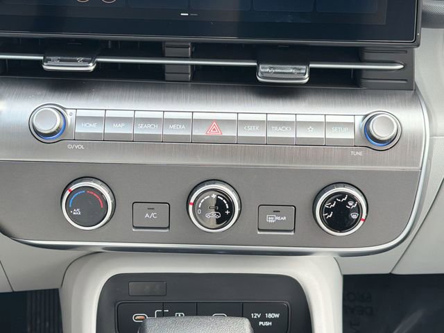 Used 2026 Hyundai Kona SE image 18