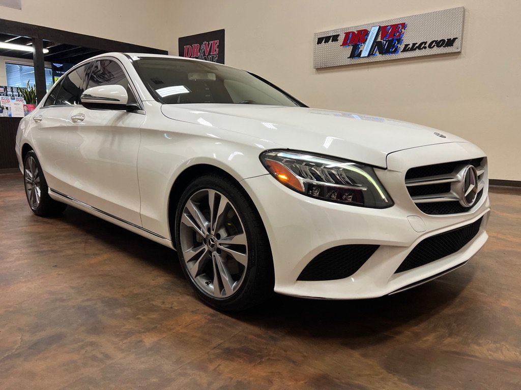 Used 2019 Mercedes-Benz C 300 Sedan image 3