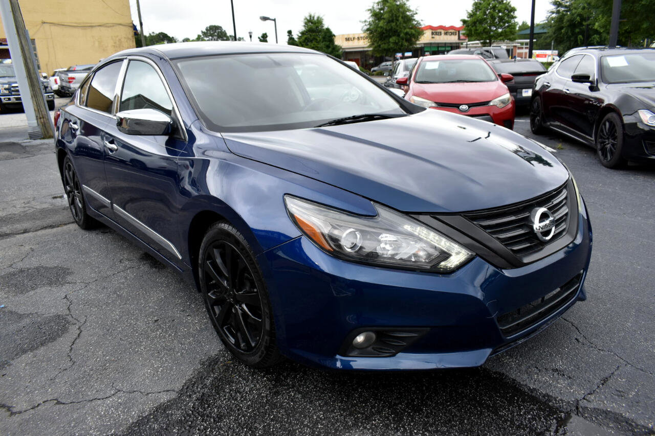 Used 2016 Nissan Altima 3.5 SR image 4