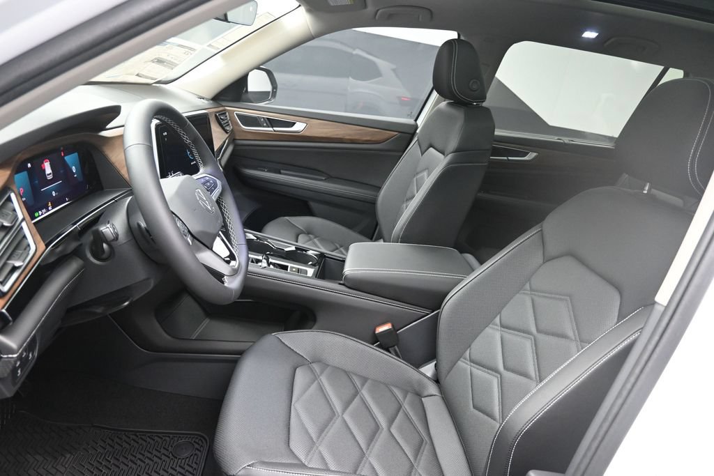 New 2026 Volkswagen Atlas SE FWD image 18