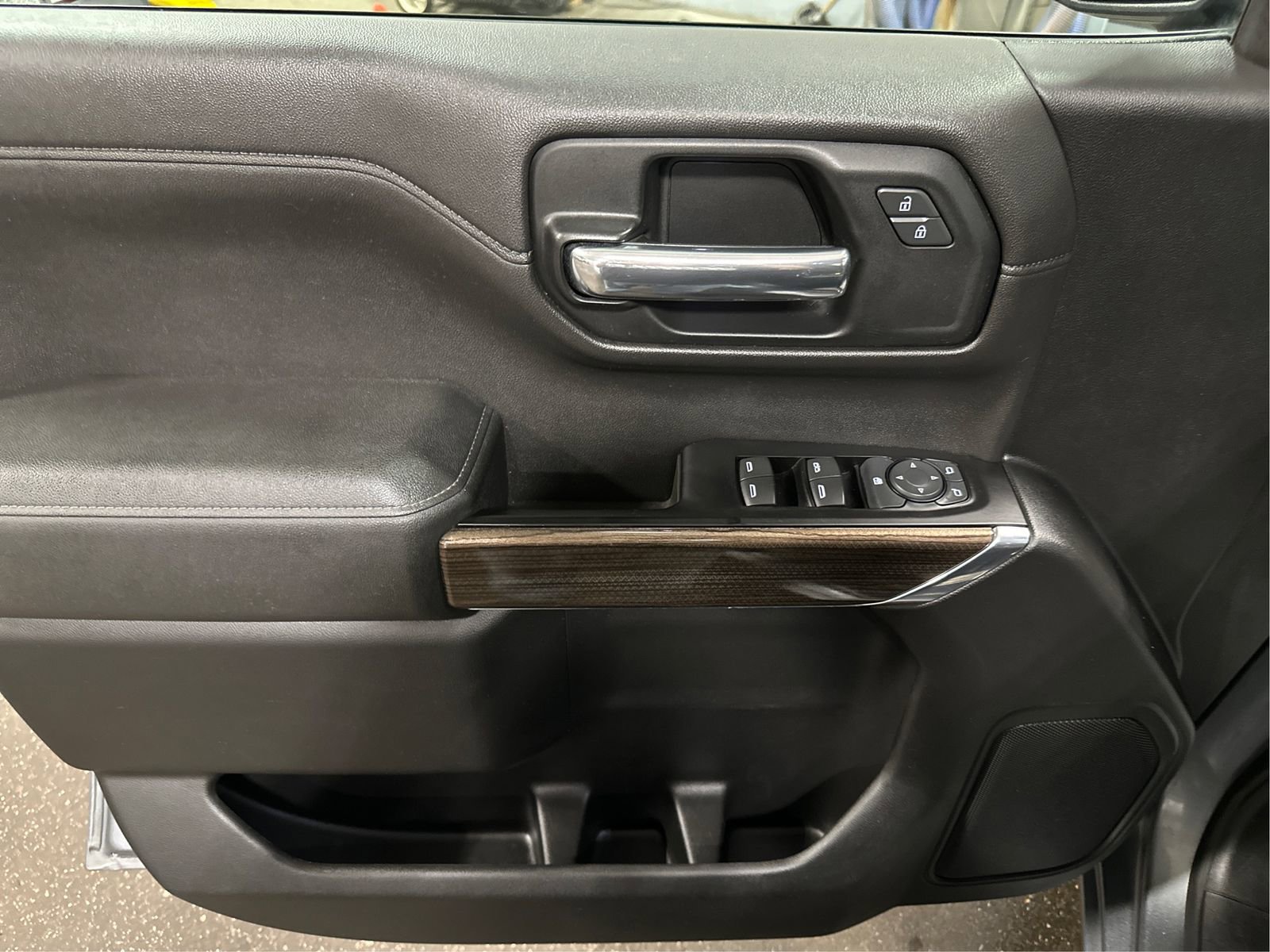 Used 2019 Chevrolet Silverado 1500 RST w/ All-Star Edition image 20