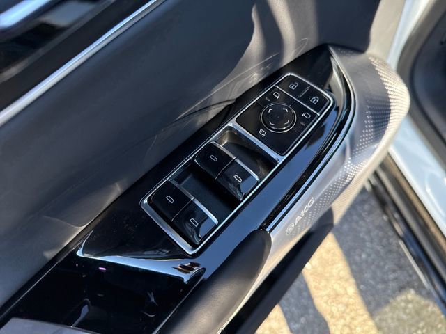 New 2026 Cadillac Lyriq V w/ LPO, Floor Liner Package image 11