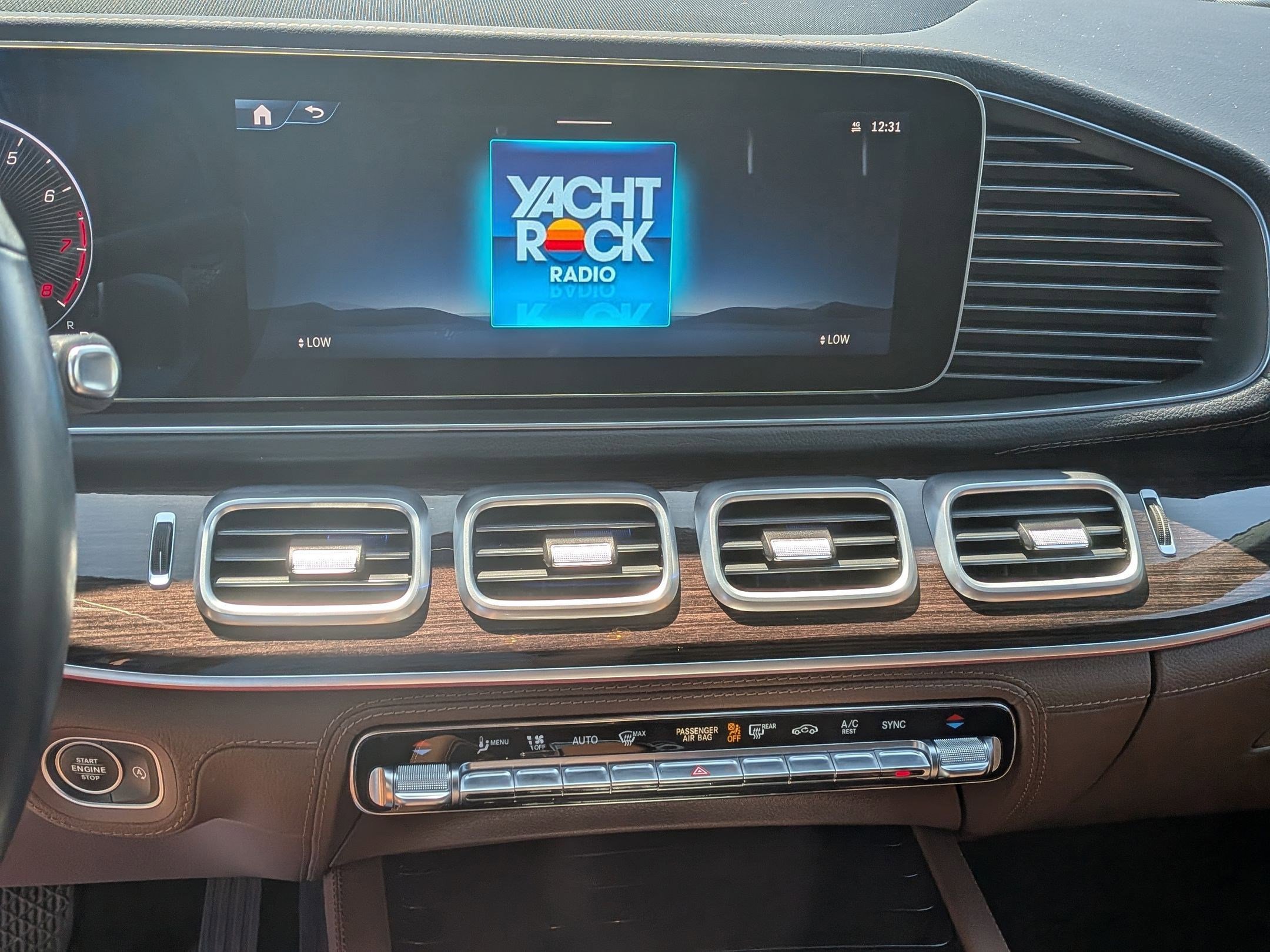 Certified 2024 Mercedes-Benz GLE 350 4MATIC image 20