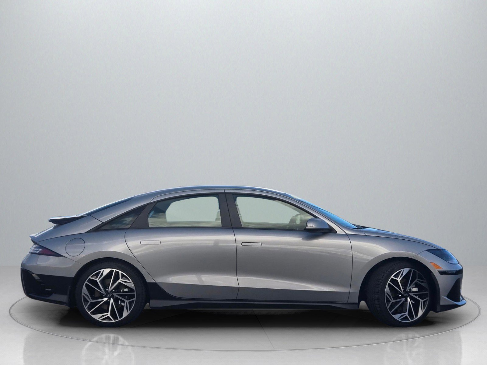 Used 2023 Hyundai Ioniq 6 SEL image 9