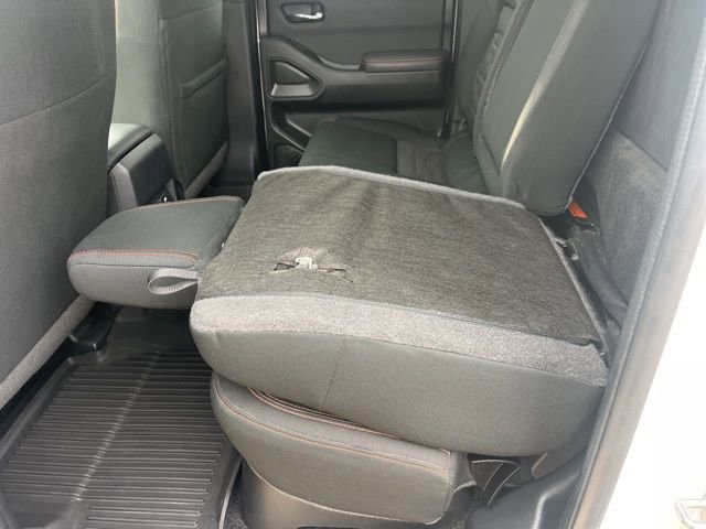 Used 2023 Nissan Frontier PRO-4X w/ Pro Convenience Package image 41