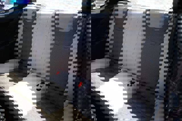 Used 2015 Hyundai Genesis 3.8 RWD image 8