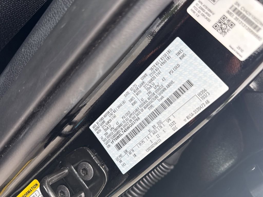 Used 2025 Ford F150 Lightning Lariat AWD/4WD image 39