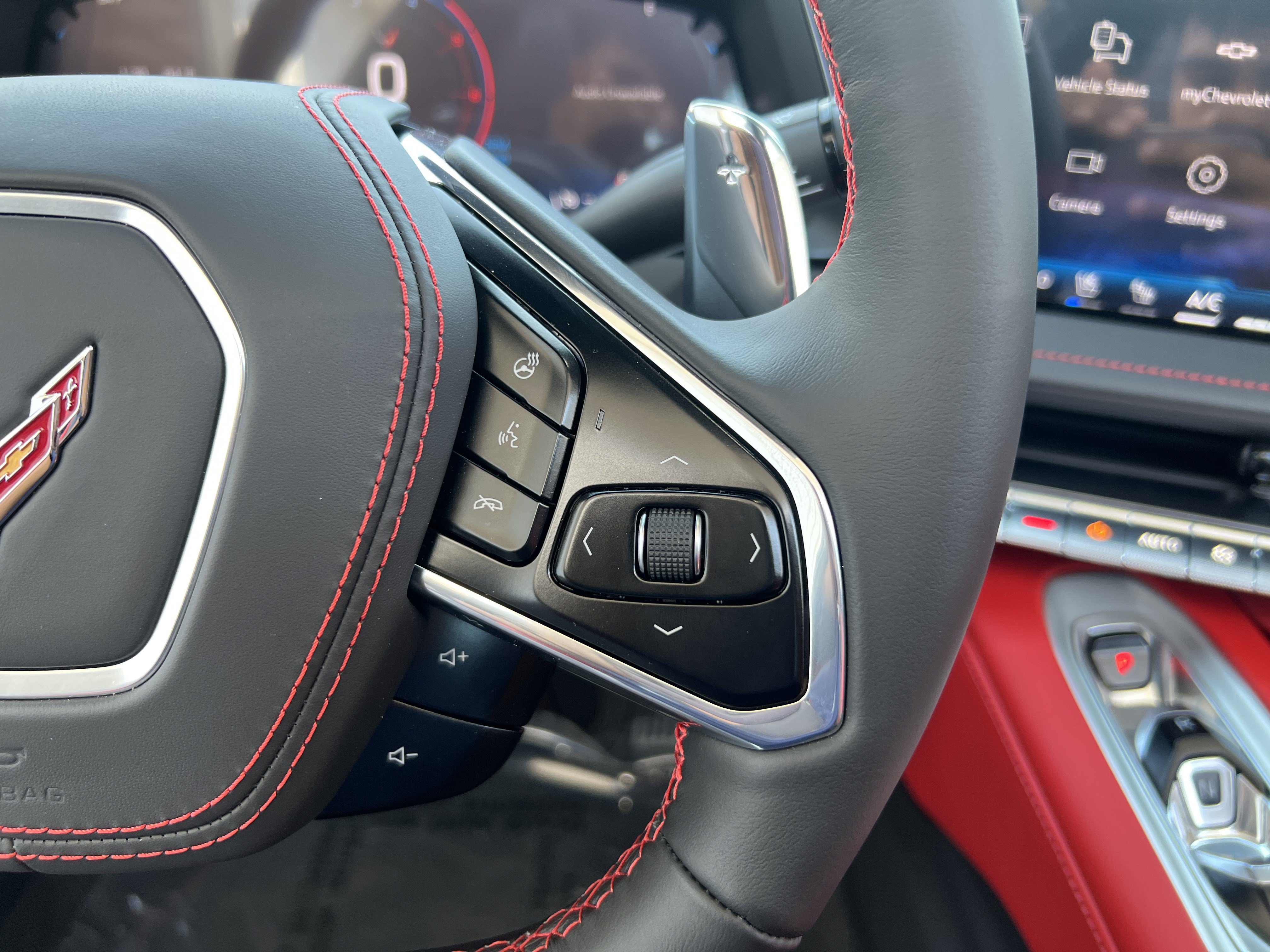 New 2026 Chevrolet Corvette Stingray Premium Cpe w/ Z51 Performance Package RWD image 30