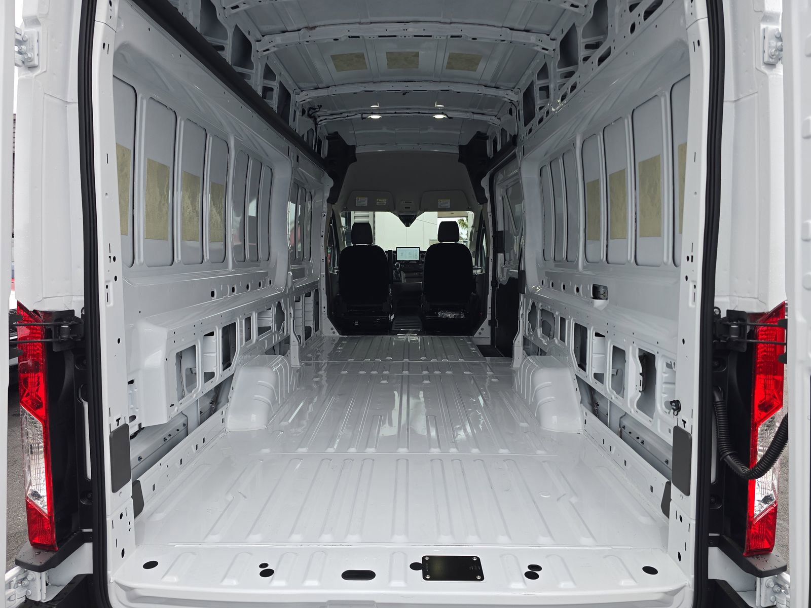 New 2026 Ford Transit 350 148 High Roof Extended image 6