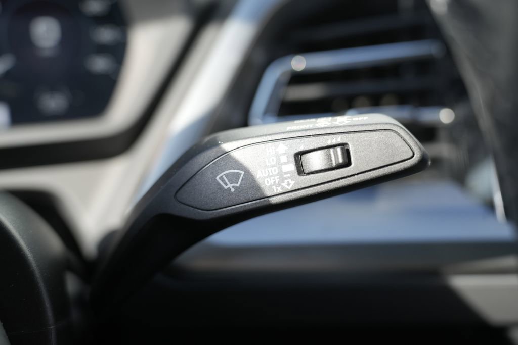 Used 2024 Audi Q4 e-tron Premium Plus w/ Premium Plus image 55