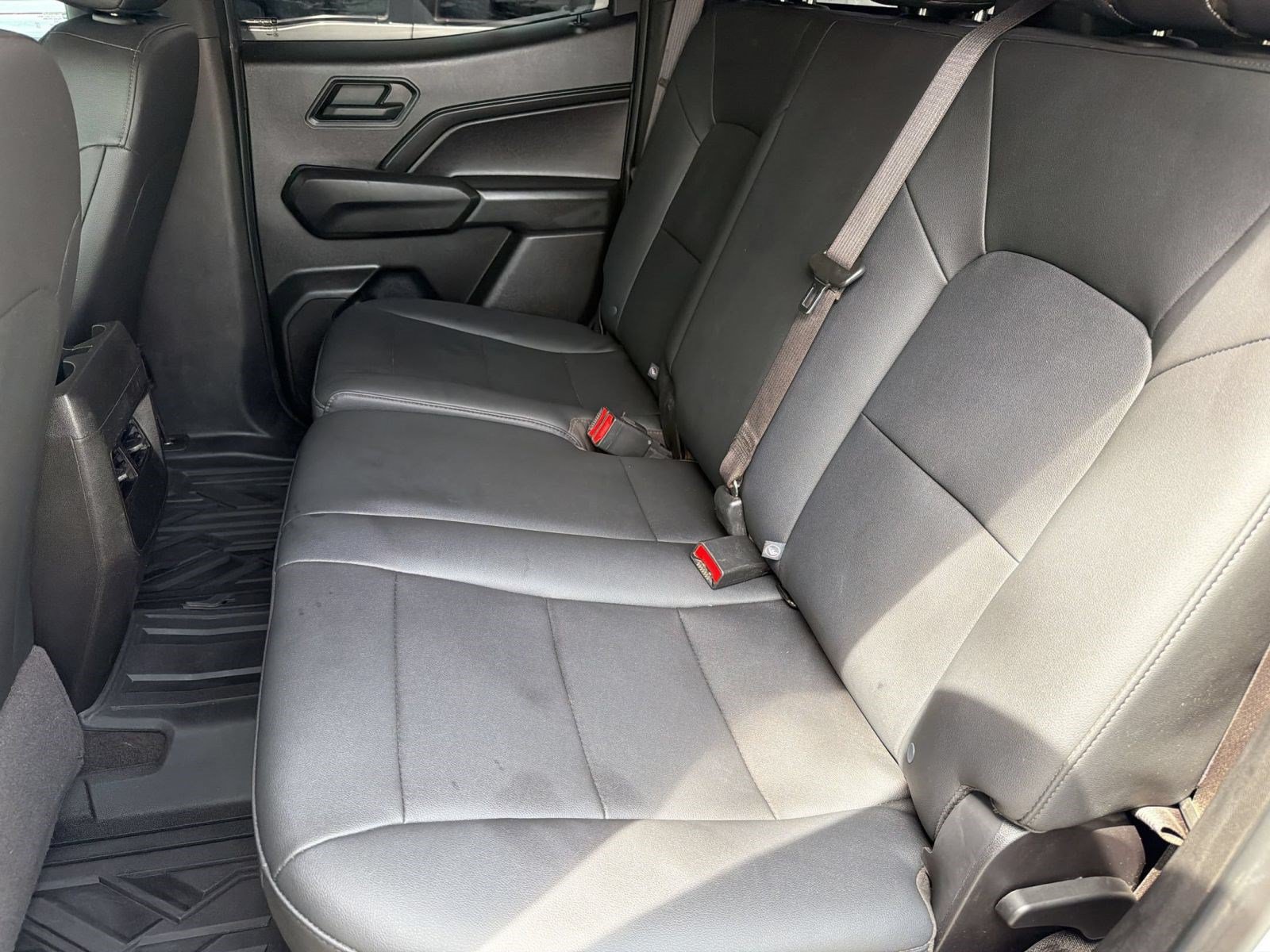 Certified 2024 Chevrolet Colorado Trail Boss w/ Advanced Trailering Package AWD/4WD image 21