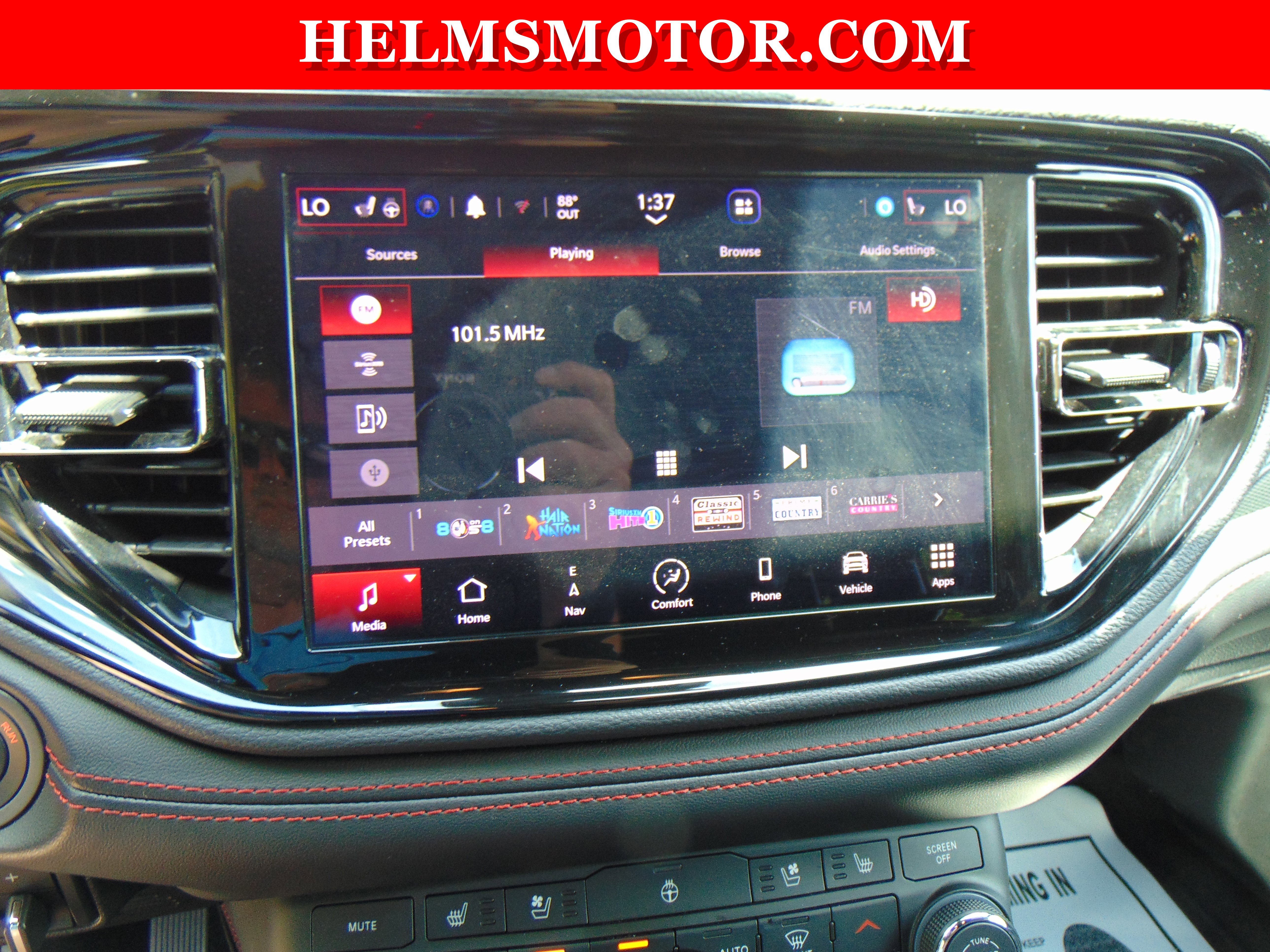 Certified 2023 Dodge Durango GT image 17