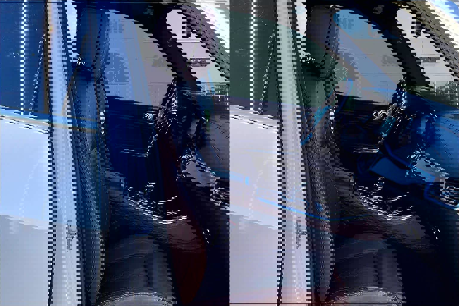 Used 2021 BMW X5 xDrive45e w/ Executive Package image 14