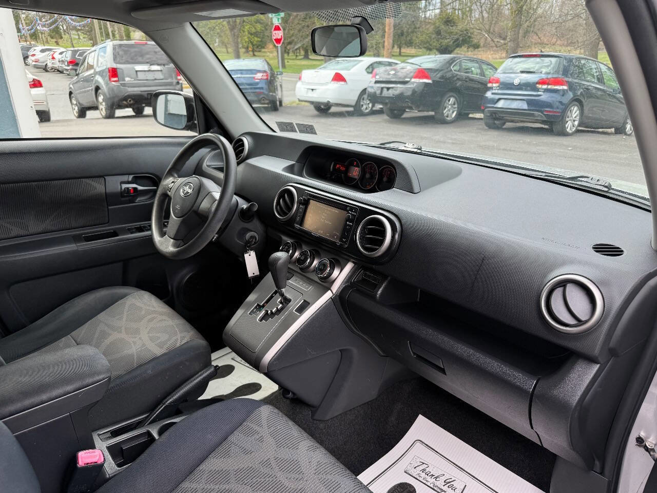 Used 2015 Scion xB image 20