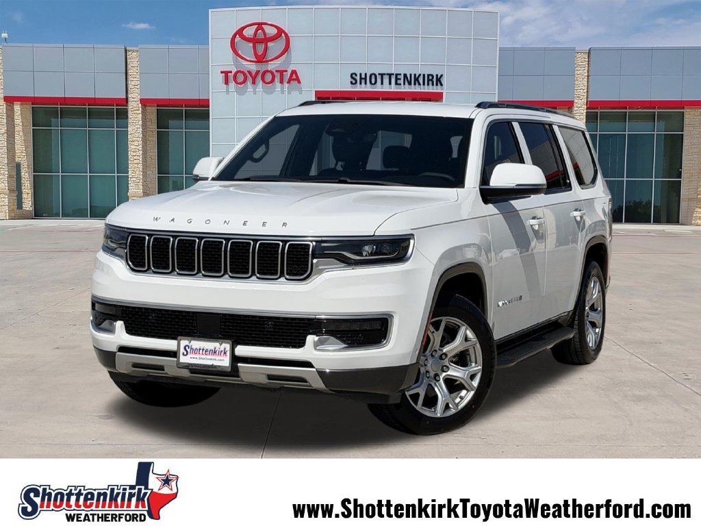 Used 2022 Jeep Wagoneer Series II RWD image 1