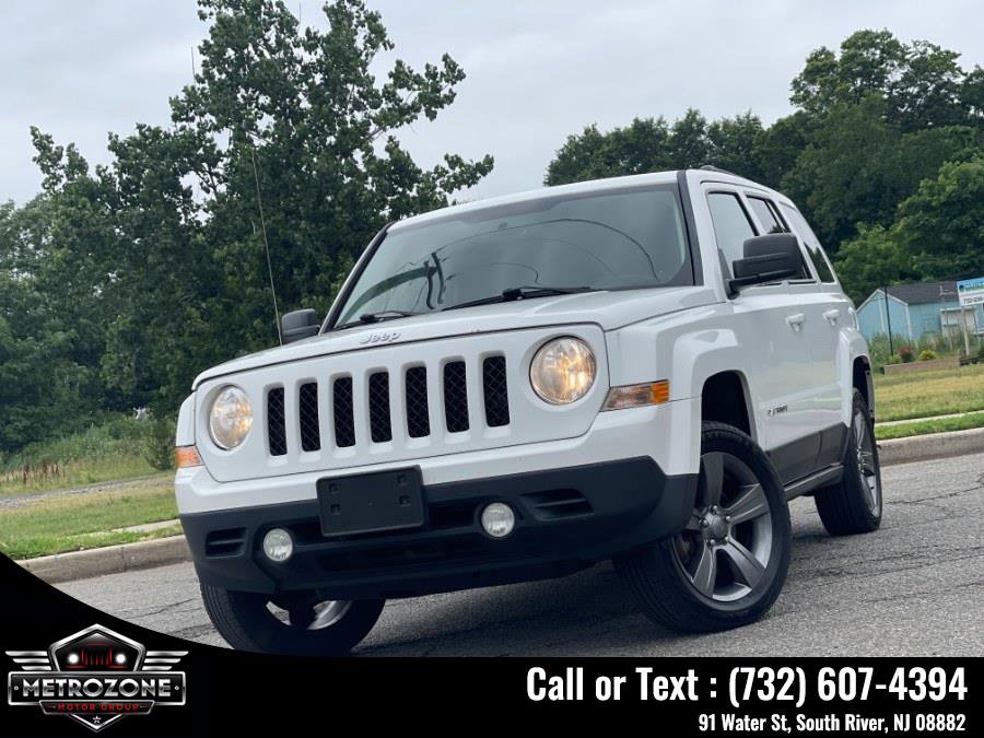 Used 2015 Jeep Patriot High Altitude AWD/4WD image 30