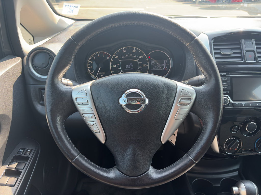 Used 2016 Nissan Versa Note SV FWD image 22