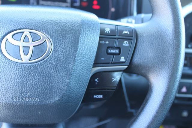 Used 2025 Toyota Camry LE w/ Convenience Package FWD image 20