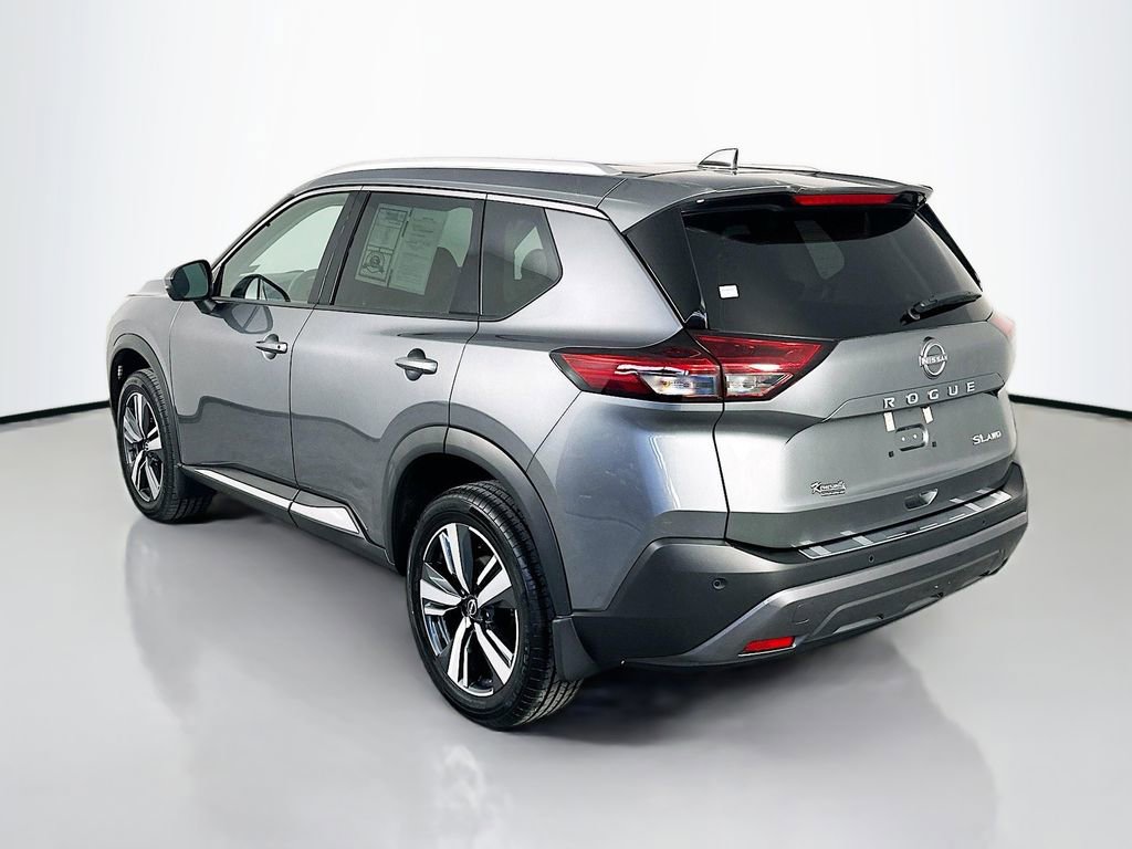 Used 2023 Nissan Rogue SL AWD/4WD image 5