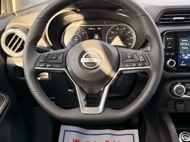 New 2025 Nissan Versa SR w/ Trunk Package image 19