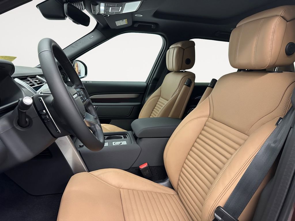 New 2026 Land Rover Discovery Limited Edition AWD/4WD image 9