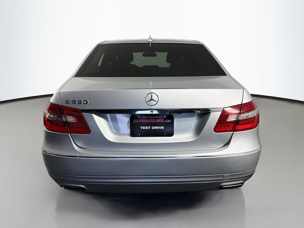 Used 2010 Mercedes-Benz E 550 Sedan image 6