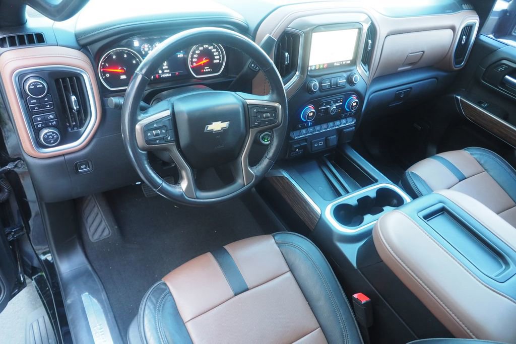 Used 2022 Chevrolet Silverado 3500 High Country image 10