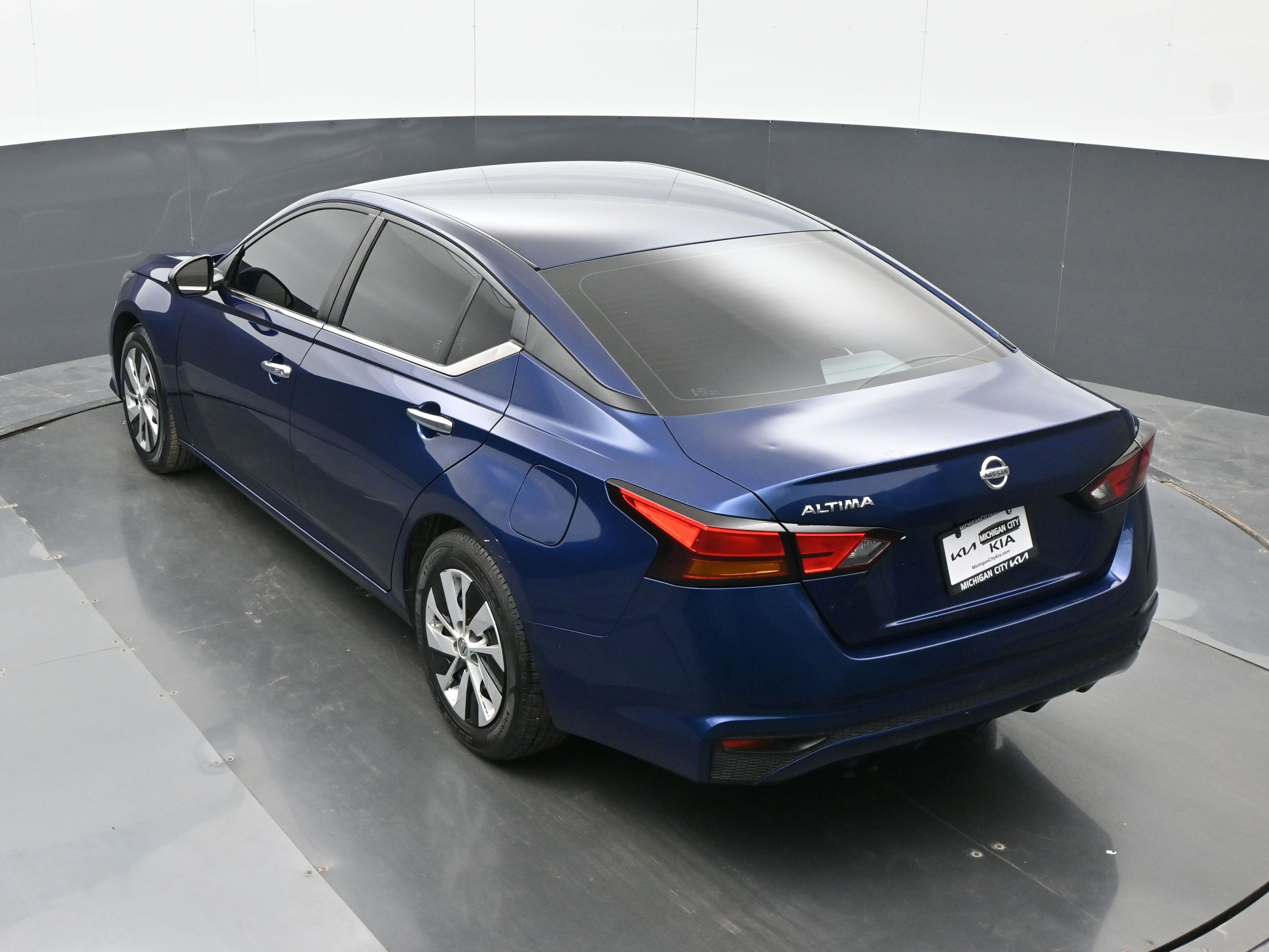 Used 2022 Nissan Altima 2.5 S FWD image 28