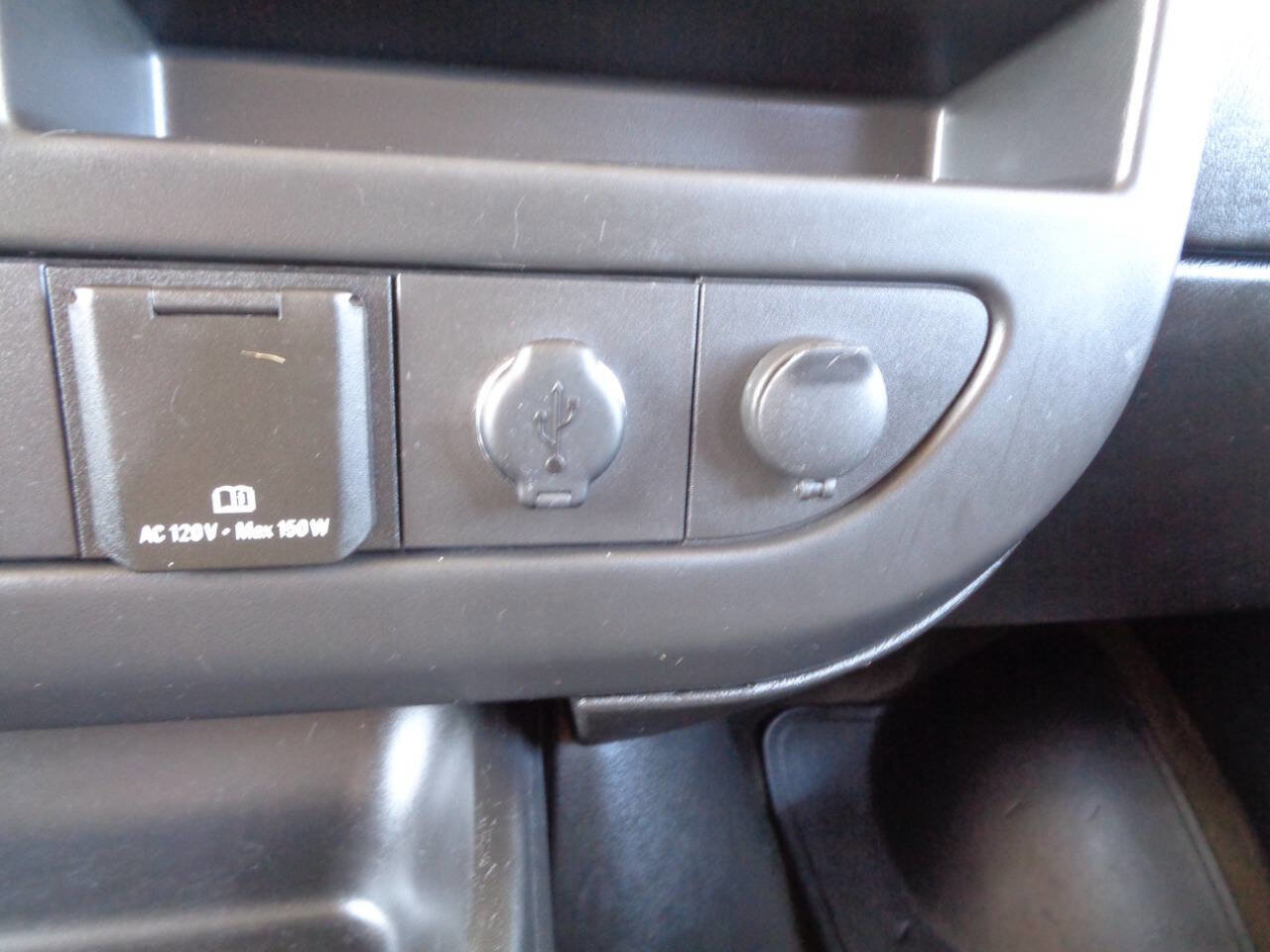 Used 2018 Chevrolet Express 2500 LT w/ LT Preferred Equipment Group image 71