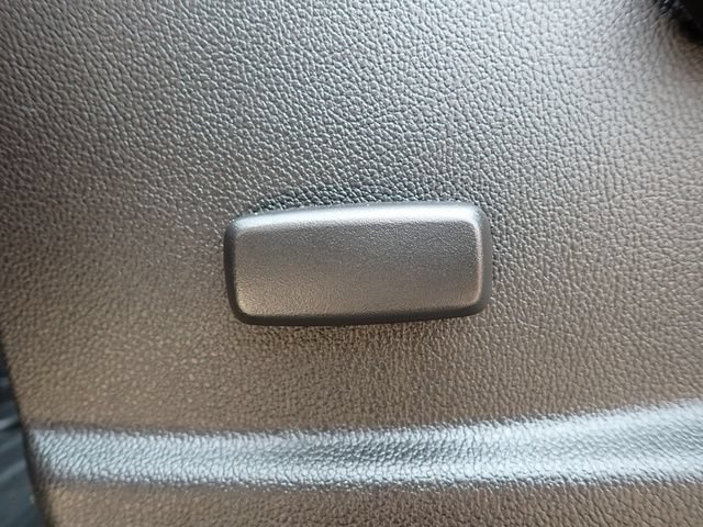 Used 2016 Chevrolet Colorado LT w/ LPO, Bed Protection Package AWD/4WD image 20