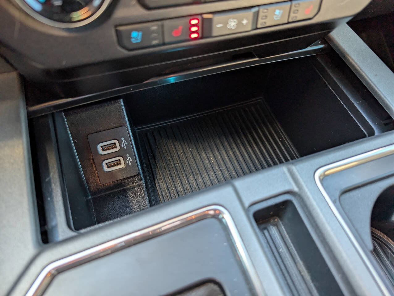 Used 2019 Ford F150 Raptor w/ Equipment Group 802A Luxury image 26